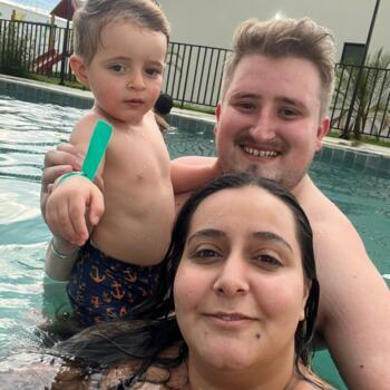 Emprego de babá em Lorena: emprego de babá Suelen