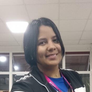 Família Curitiba: Oriana