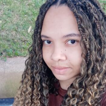Babysitter Juiz de Fora: Jennifer