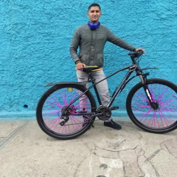 Agencia de cuidado de niños en Bogotá: Jhon