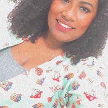 Babá em Cascavel: NAIARA