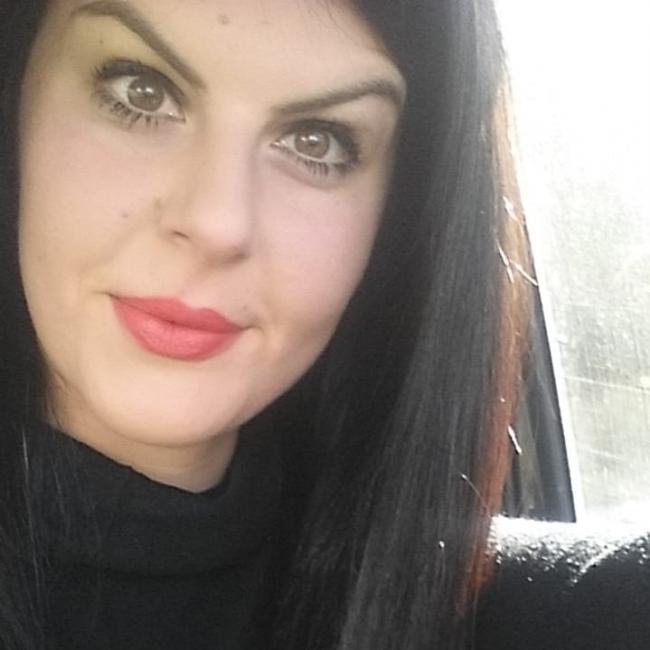 Babysitter a Loreto: Ilaria