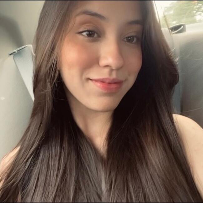 Babysitter in Paranaguá: Rebeca Belo