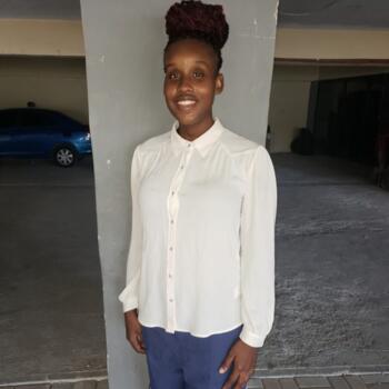Babysitter in Kingston: Ashakay