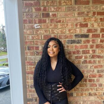 Babysitter in Fort Washington Estates: Tamia Parker