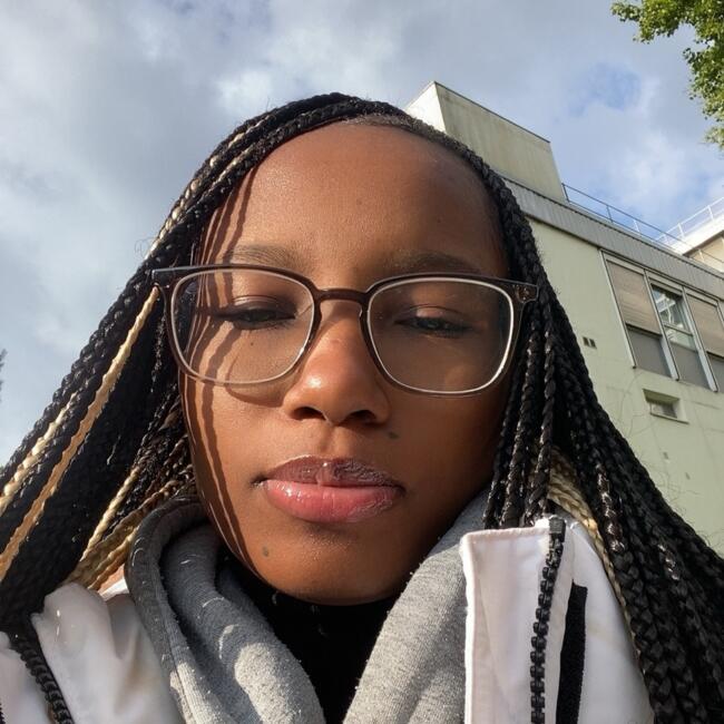 Babysitter in Saint-Michel-sur-Orge: Fatou