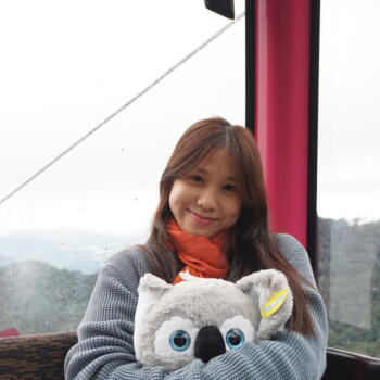 Babysitter Singapore: Kylie