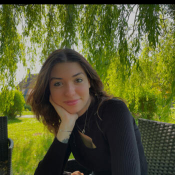 Babysitter in Mérinville: Marina