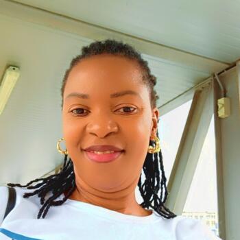 Babysitter in Puchong Batu Dua Belas: Oluyinka Elizabeth