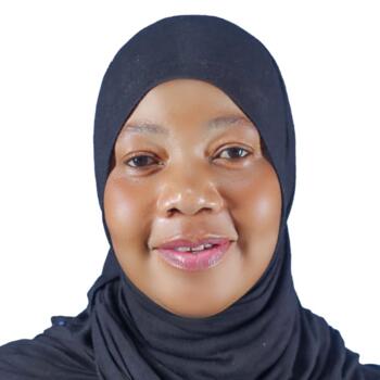 Babysitter in Abu Dhabi: Zakiya