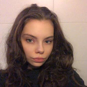 Babysitter in Gent: Shania