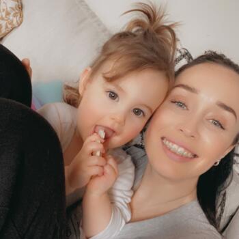 Babysitting job in Hastings: babysitting job Felicity