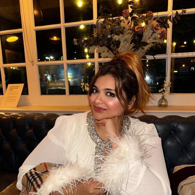 Babysitter in Colchester: Riya Pagare