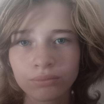 Babysitter in Lille: Émilie