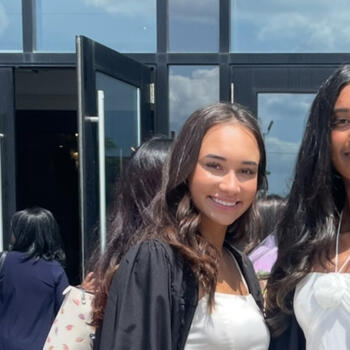 Baby-sitter in Toronto: Brooke