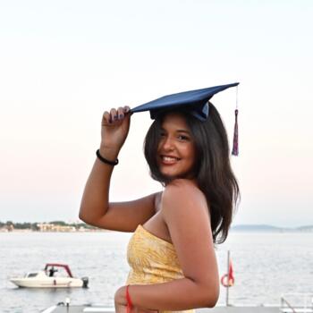 Babysitter in New York: Amalia Zaynab