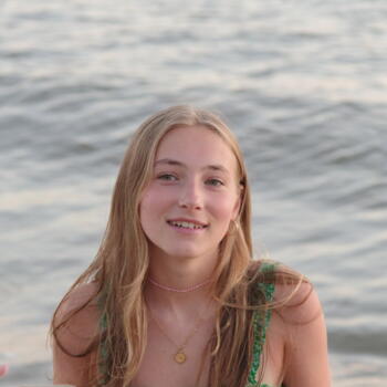 Babysitter in Vélizy-Villacoublay: Clementine