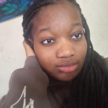 Babysitter in Camden: Jiyonna