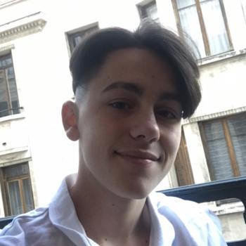 Baby-sitter Saint-Étienne: Louis