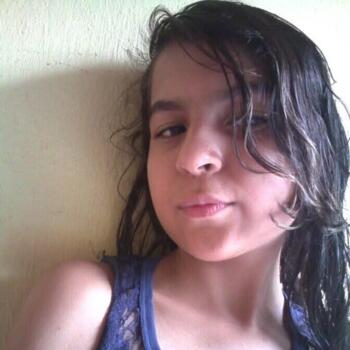 Babysitter in Jaboatão dos Guararapes: Clara