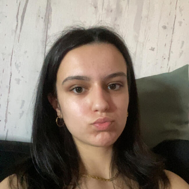 Babysitter in Lunéville: Manon