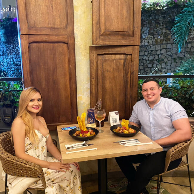 Trabajo para niñera en Cali: FAMILIA ARROYO URREA