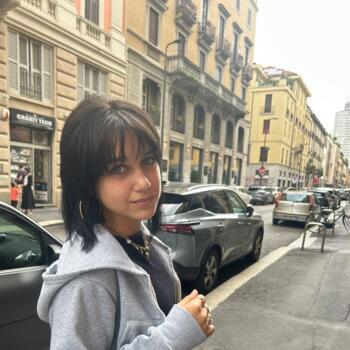 Tata a Milano: Victoria