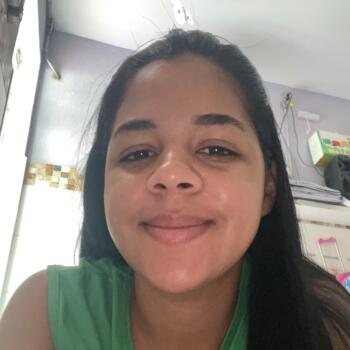 Babá em Belo Horizonte: Monique