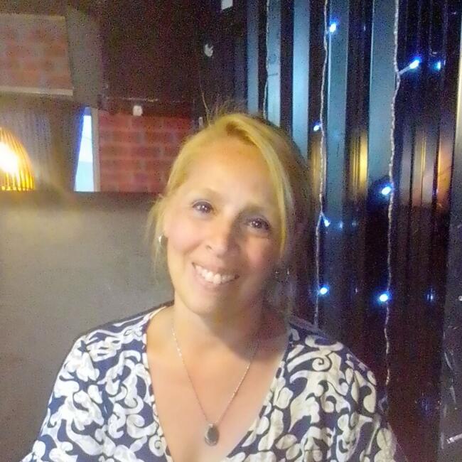 Babysitter in Los Polvorines: ELIZABETH