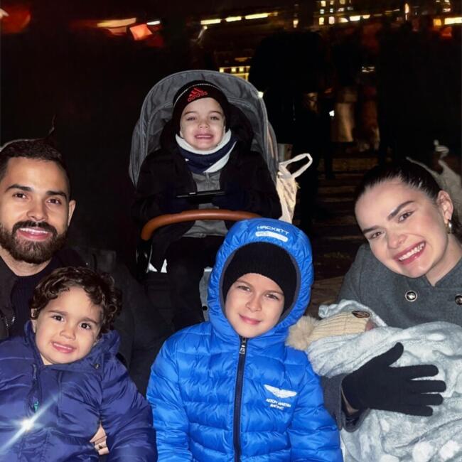 Trabalho de babysitting em Almada: Railla