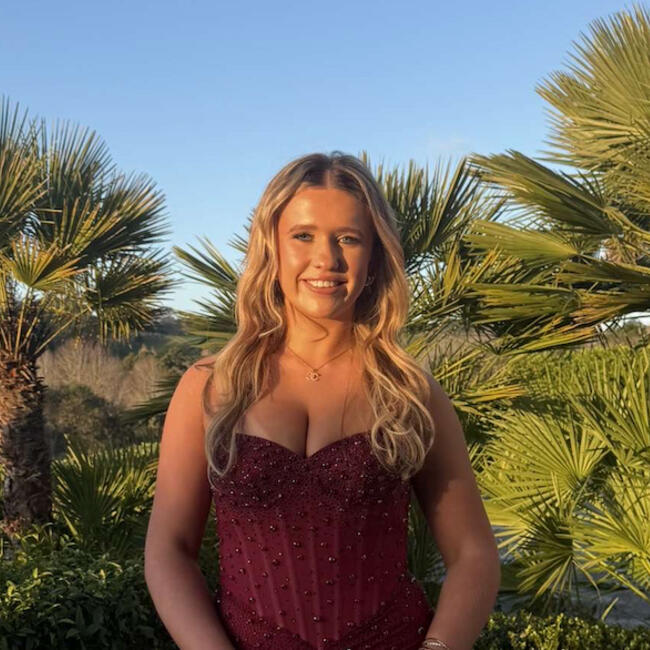 Babysitter in Coatesville: Klara