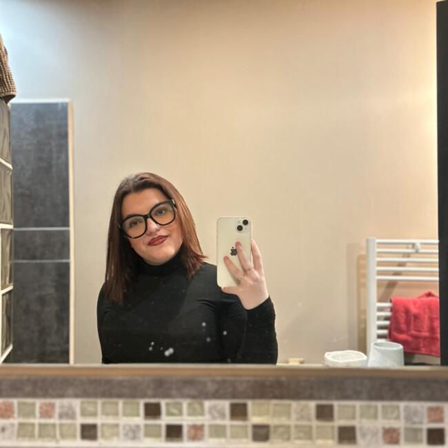 Babysitter in Manosque: Loëva