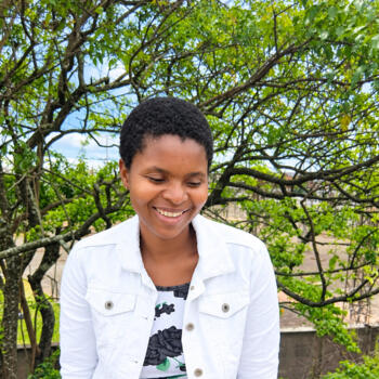 Babysitter Clermont: Nomvuyo