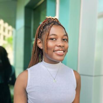 Babysitter in Aberdeen: Rena Noel