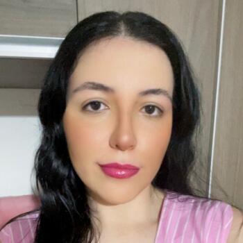 Babá em São José dos Pinhais: Fernanda