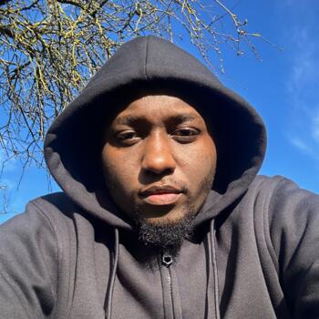 Babysitter in Northampton: Godwil