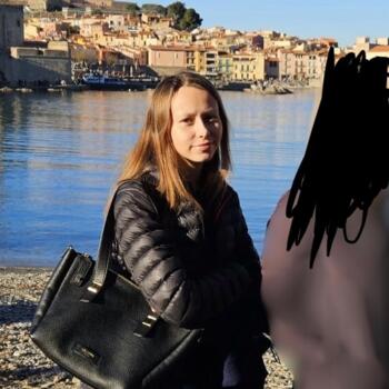 Babysitter in Valbonne: Julia
