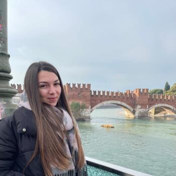 Babysitter a Genova: Giulia