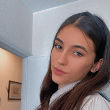 Babysitter em Águas Santas: Luana