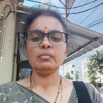 Rasapūdipalem में बेबीसिटिंग की नौकरी: बेबीसिटिंग से जुड़े काम MADHAVI