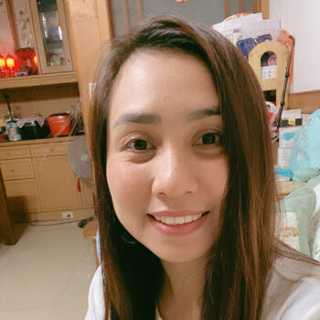 Babysitter in Taipei: Christine Joy