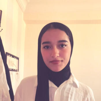 Babysitter in Casablanca: Hajar