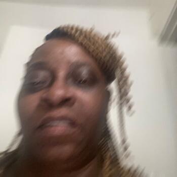 Babysitting job in Memphis: babysitting job Mary