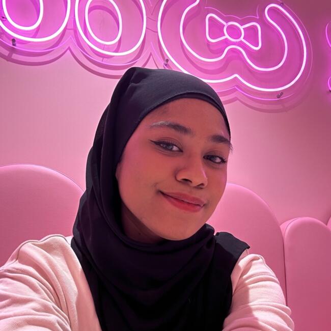 Babysitter in Singapore Island: Dhaniyah