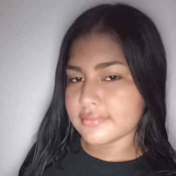 Babysitter in Tierralta: Shara