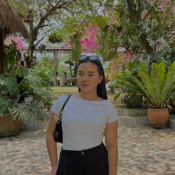 Babysitter Wellington: Daniella