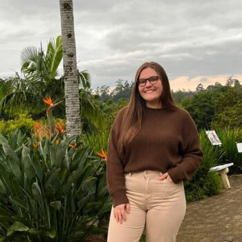 Babysitter in Gravataí: Gabriella