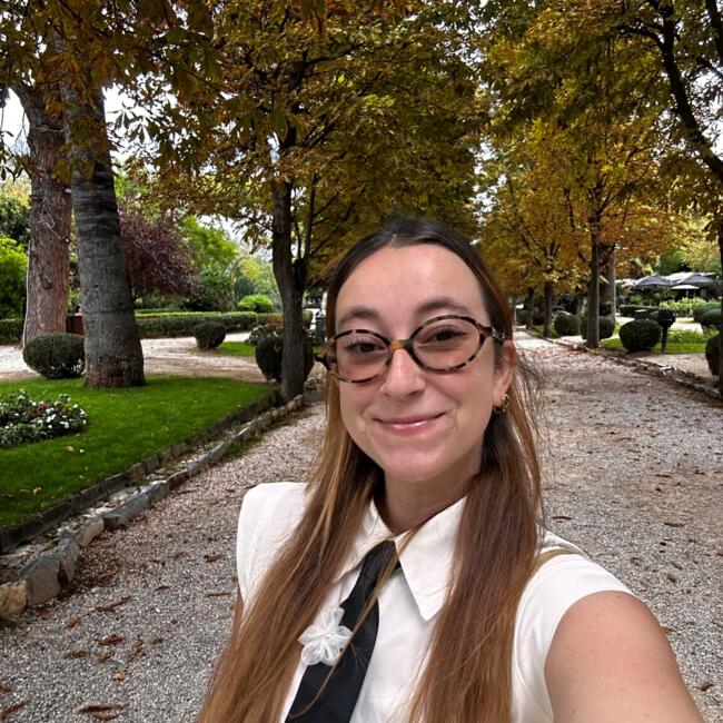 Babysitter in Voula: Eleni