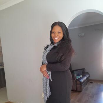 Babysitter in Tongaat: Nomvula