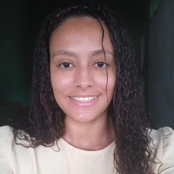 Babá Rio Bonito: Fernanda